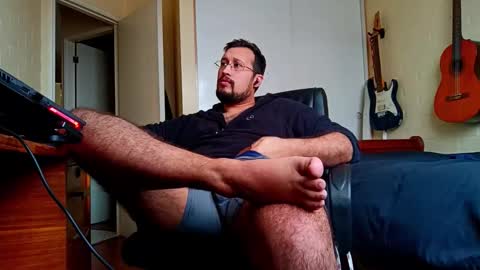 Snapshot of ruck_31 chatting on 11.28.25 Ruck online show from 11.28.25