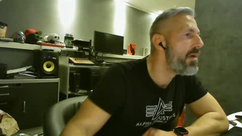 Chico que rico Caliente online show from 01.08.25