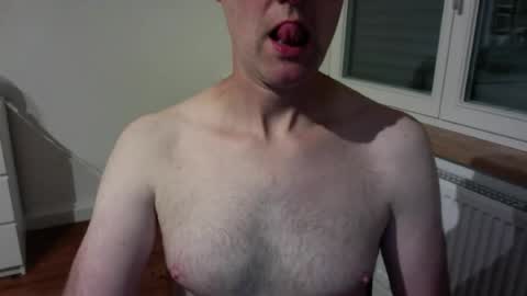 Snapshot of rumusus chatting on 07.19.26 rumusus online show from 07.19.26