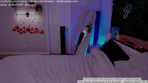 Lady online show from 10.29.25