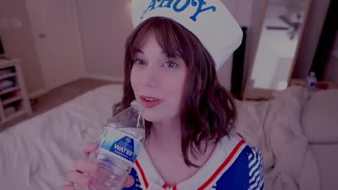 Lady online show from 11.29.25