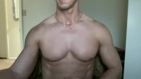 Snapshot of runfasterxo chatting on 12.03.25 runfasterxo online show from 12.03.25