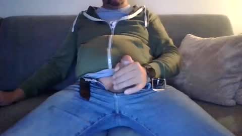 Snapshot of runner_1978 chatting on 11.04.25 runner_1978 online show from 11.04.25