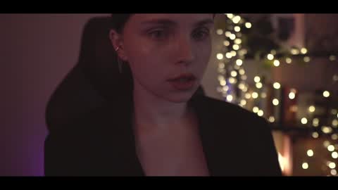 Elena online show from 12.24.24