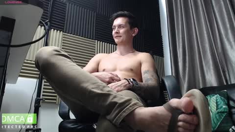 Snapshot of rustynf1tz chatting on 01.23.25 MillionDollarGuy online show from 01.23.25