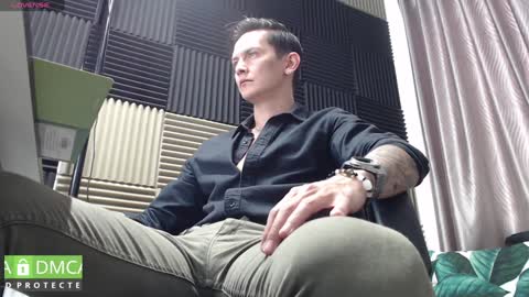 Snapshot of rustynf1tz chatting on 01.26.25 MillionDollarGuy online show from 01.26.25