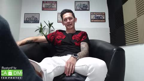 Snapshot of rustynf1tz chatting on 03.12.25 MillionDollarGuy online show from 03.12.25