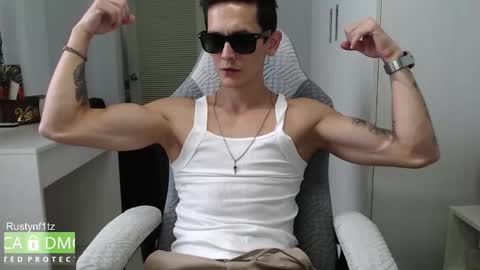 Snapshot of rustynf1tz chatting on 09.12.25 MillionDollarGuy online show from 09.12.25