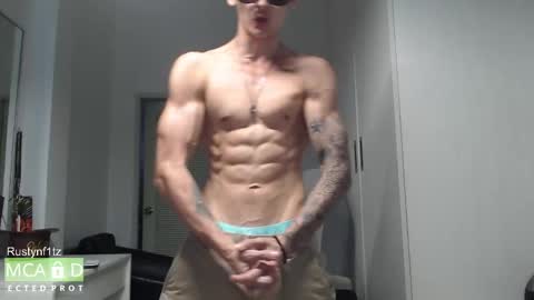 Snapshot of rustynf1tz chatting on 09.20.25 MillionDollarGuy online show from 09.20.25