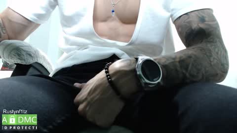 Snapshot of rustynf1tz chatting on 10.04.25 MillionDollarGuy online show from 10.04.25