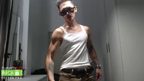 Snapshot of rustynf1tz chatting on 10.09.25 MillionDollarGuy online show from 10.09.25