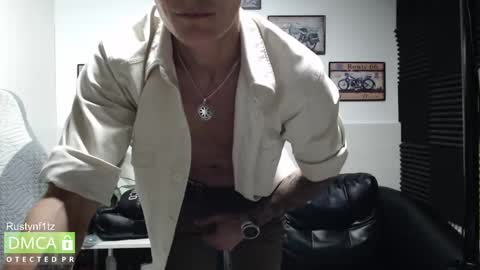 Snapshot of rustynf1tz chatting on 10.24.25 MillionDollarGuy online show from 10.24.25