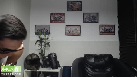 Snapshot of rustynf1tz chatting on 11.15.25 MillionDollarGuy online show from 11.15.25