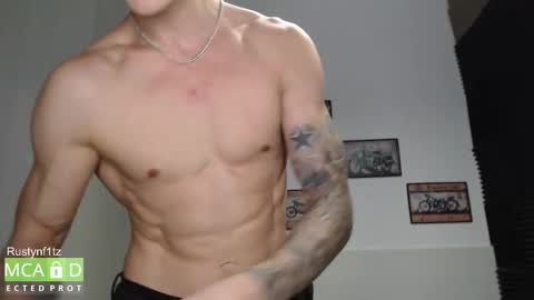 Snapshot of rustynf1tz chatting on 11.16.25 MillionDollarGuy online show from 11.16.25