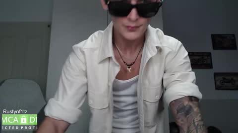 Snapshot of rustynf1tz chatting on 11.22.25 MillionDollarGuy online show from 11.22.25