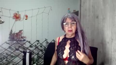 Snapshot of ruth_blue21 chatting on 03.02.25 ruth_blue21 online show from 03.02.25