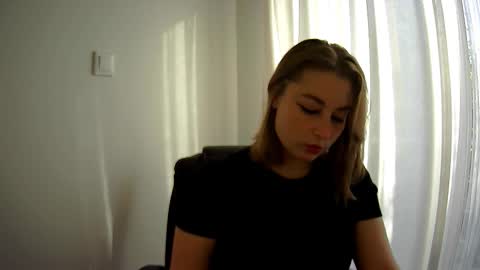 Nika online show from 09.08.25