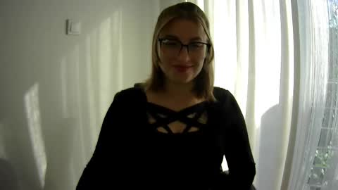 Nika online show from 09.09.25