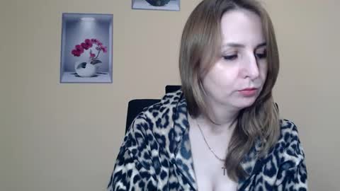 Ruth online show from 12.15.25