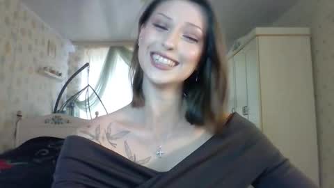 ruxashade online show from 10.17.25