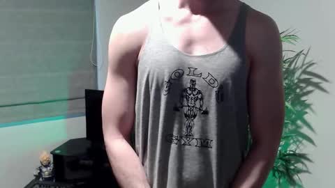 Snapshot of ryan_chatter chatting on 11.06.25 Ryan online show from 11.06.25