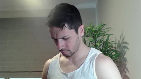 Snapshot of ryan_chatter chatting on 11.18.25 Ryan online show from 11.18.25