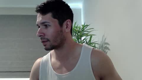 Snapshot of ryan_chatter chatting on 11.19.25 Ryan online show from 11.19.25