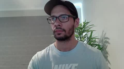 Snapshot of ryan_chatter chatting on 12.03.25 Ryan online show from 12.03.25