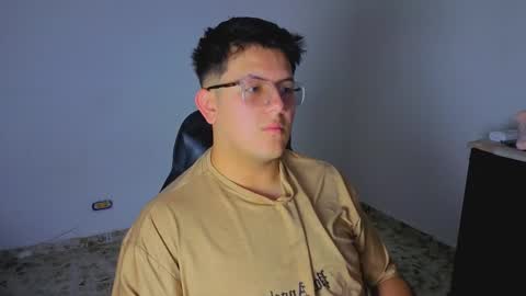 Snapshot of ryan_doretti chatting on 10.13.25 Ryan online show from 10.13.25