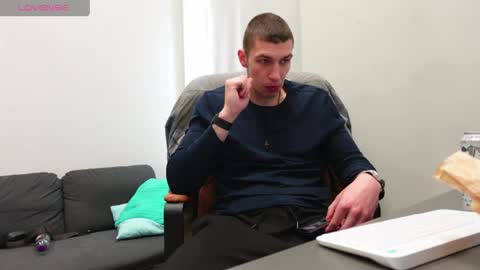 RYAN DOZER online show from 04.05.26