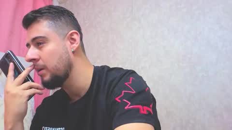 Snapshot of ryan_evanns chatting on 10.28.25 R Y A N online show from 10.28.25