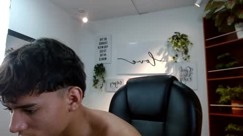 Snapshot of ryan_grayx chatting on 06.02.26 RYAN online show from 06.02.26
