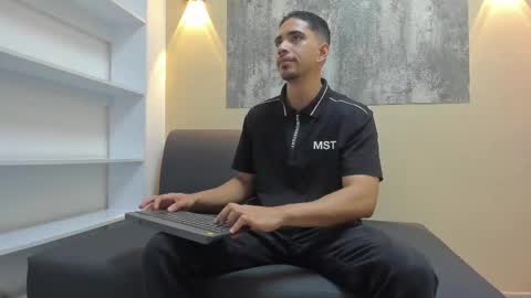 Ryan online show from 11.05.25