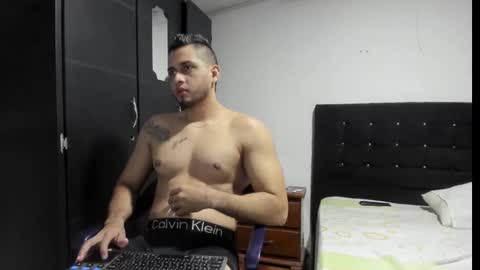 Snapshot of ryan_xc1 chatting on 09.11.25 ryan_xc1 online show from 09.11.25