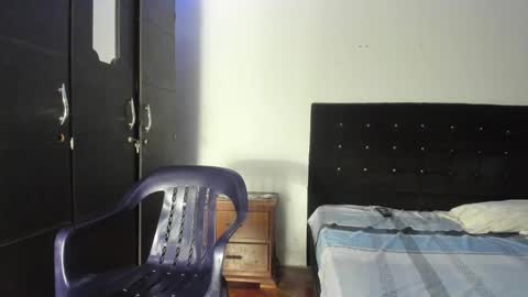 Snapshot of ryan_xc1 chatting on 09.30.25 ryan_xc1 online show from 09.30.25