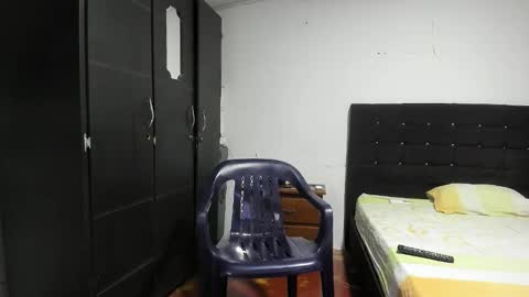 Snapshot of ryan_xc1 chatting on 10.17.25 ryan_xc1 online show from 10.17.25