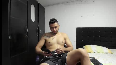 Snapshot of ryan_xc1 chatting on 11.07.25 ryan_xc1 online show from 11.07.25