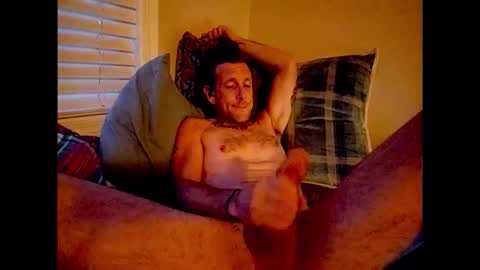 Snapshot of ryanfc85 chatting on 11.11.25 RFC666 online show from 11.11.25