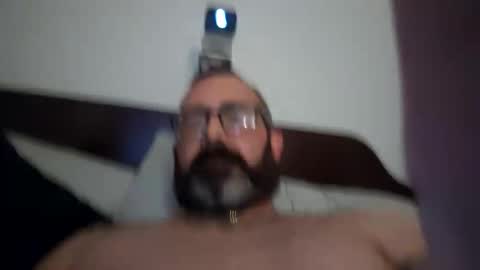 Snapshot of ryanihde2025 chatting on 02.07.26 ryanihde2025 online show from 02.07.26