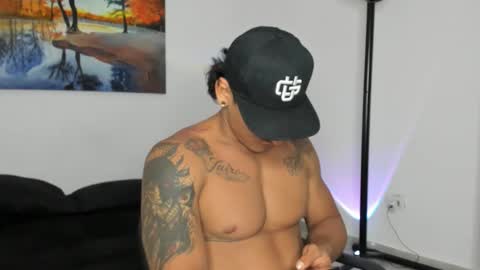 Snapshot of ryanwhite3 chatting on 11.02.25 ryanwhite3 online show from 11.02.25