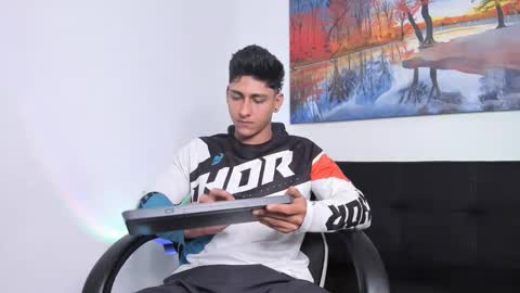 Snapshot of ryanwhite3 chatting on 11.30.25 ryanwhite3 online show from 11.30.25