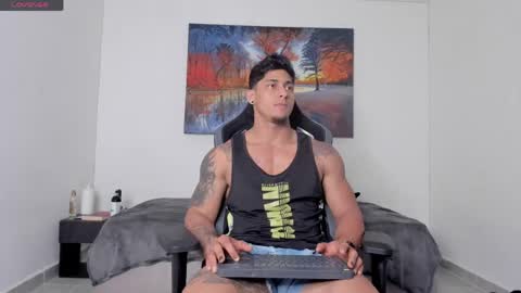 Snapshot of ryanwhite3 chatting on 05.07.26 ryanwhite3 online show from 05.07.26