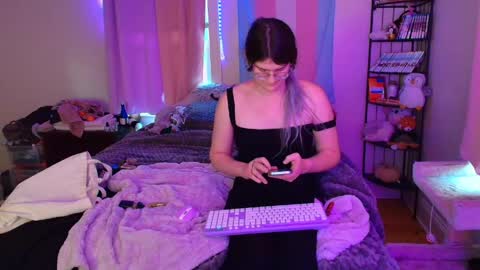 Ryn Michele online show from 05.12.26