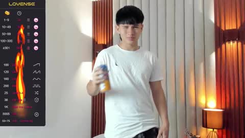 Snapshot of ryo_kush chatting on 01.06.26 Ryo Kush online show from 01.06.26