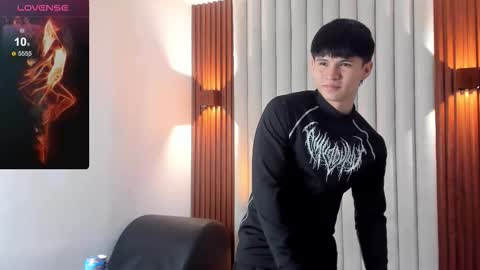 Snapshot of ryo_kush chatting on 02.13.26 Ryo Kush online show from 02.13.26