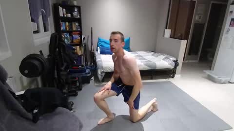 Snapshot of ryukukamifr chatting on 02.24.25 Ryuk FR online show from 02.24.25