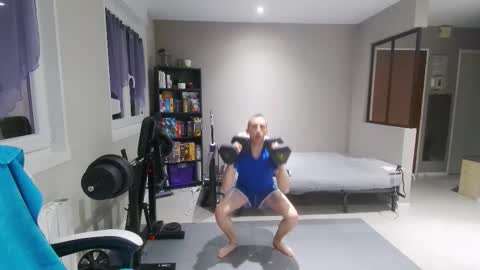 Snapshot of ryukukamifr chatting on 11.27.25 Ryuk FR online show from 11.27.25