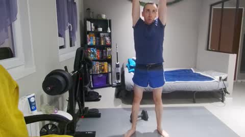 Snapshot of ryukukamifr chatting on 12.01.25 Ryuk FR online show from 12.01.25