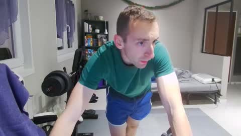 Snapshot of ryukukamifr chatting on 12.03.25 Ryuk FR online show from 12.03.25