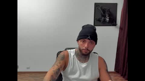 Snapshot of s1nmaster chatting on 09.14.25 s1nmaster online show from 09.14.25